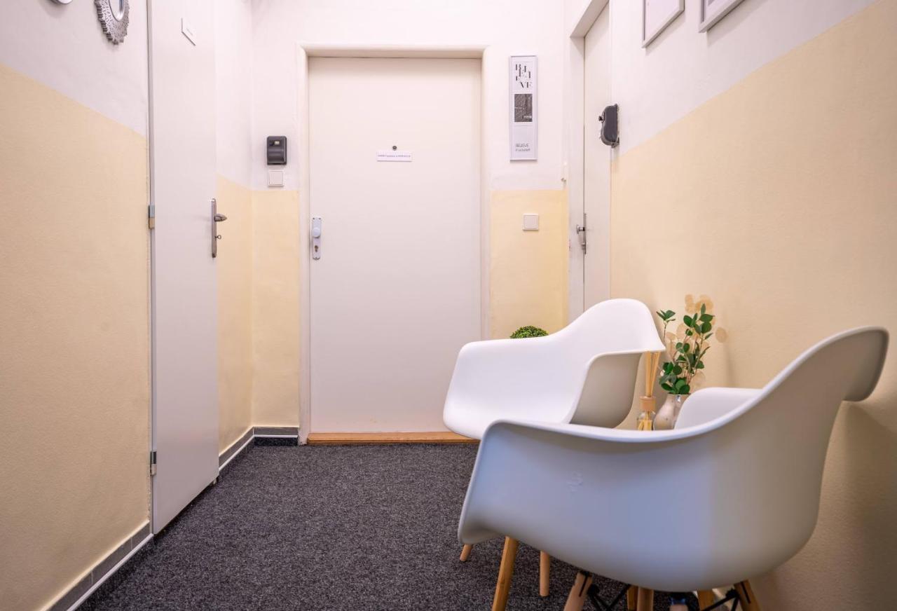 Family Apartment オストラヴァ エクステリア 写真