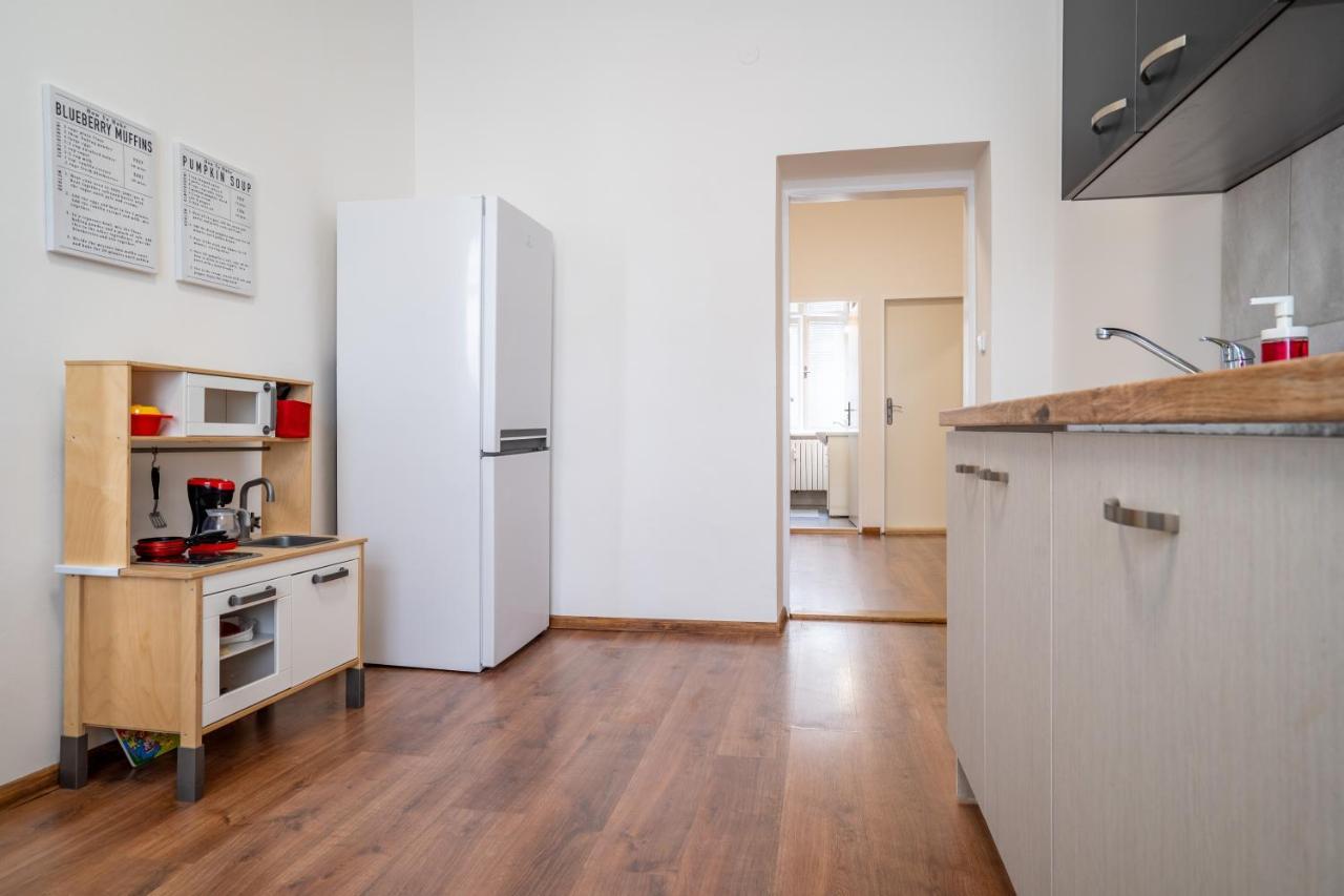 Family Apartment オストラヴァ エクステリア 写真