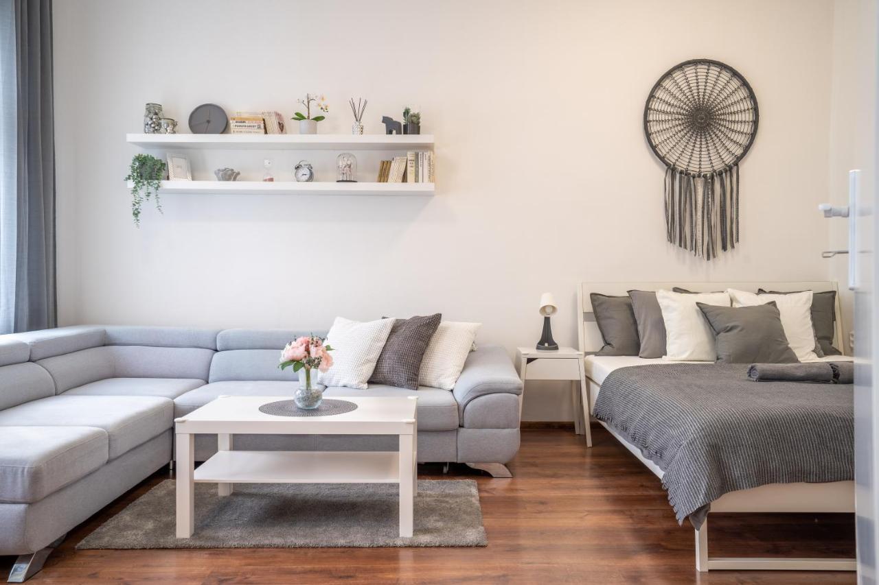 Family Apartment オストラヴァ エクステリア 写真